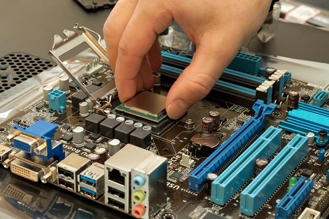 If I Replace My Motherboard, What Will Happen Upon Reboot