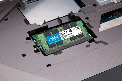 How many watts does RAM use DDR4